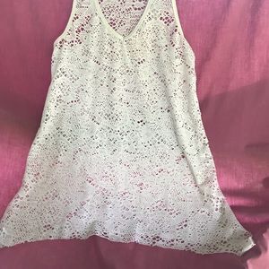 Ladies swimsuit cover-up